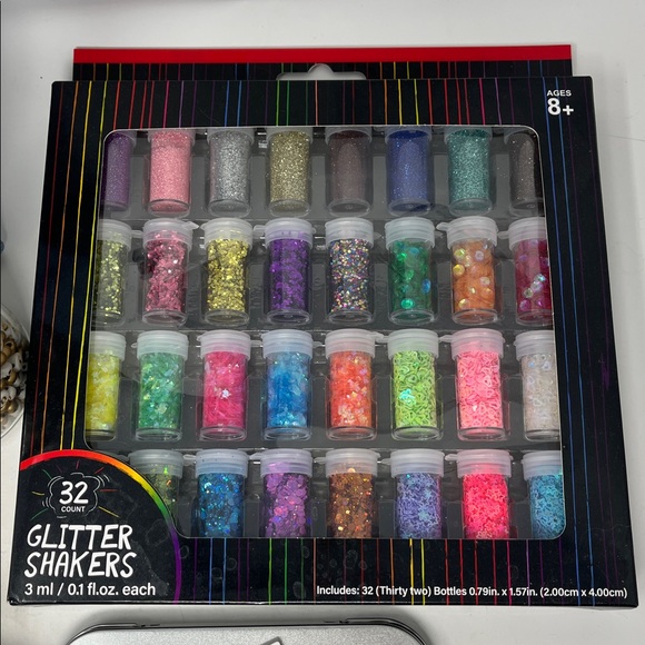 ARTS AND CRAFT BUNDLE Canvases Glitter Wash Markers Pencils Stickers Beads Bag - Picture 5 of 11